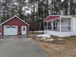 featured image of 11 Corn Hill Rd