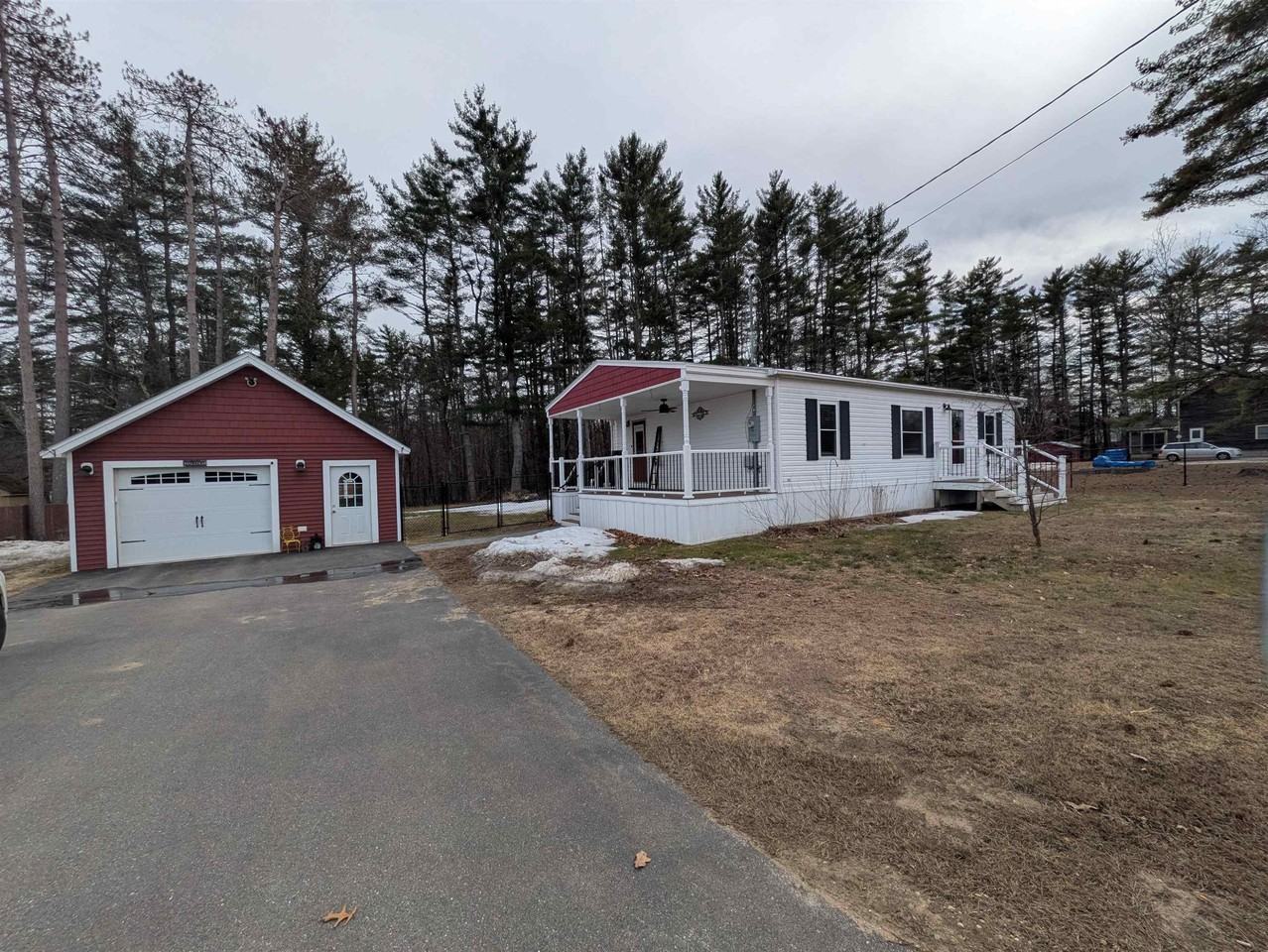11 Corn Hill Rd - Photo 2 of 33