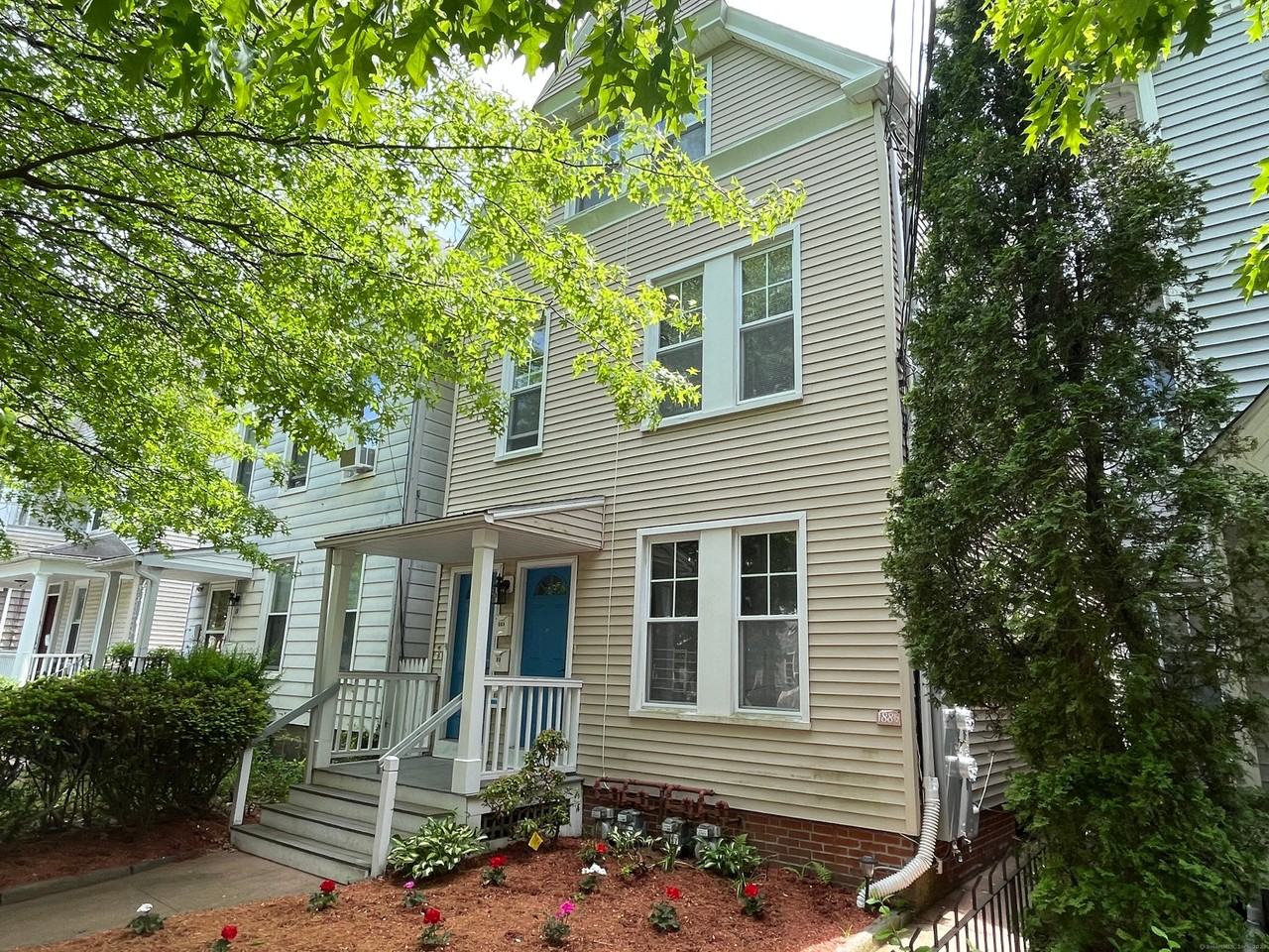 86 Edwards St