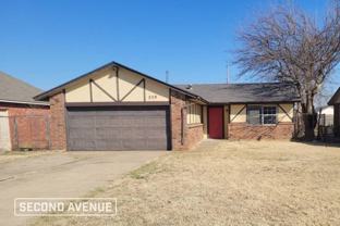 329 Nw 120th St - Photo 1 of 1