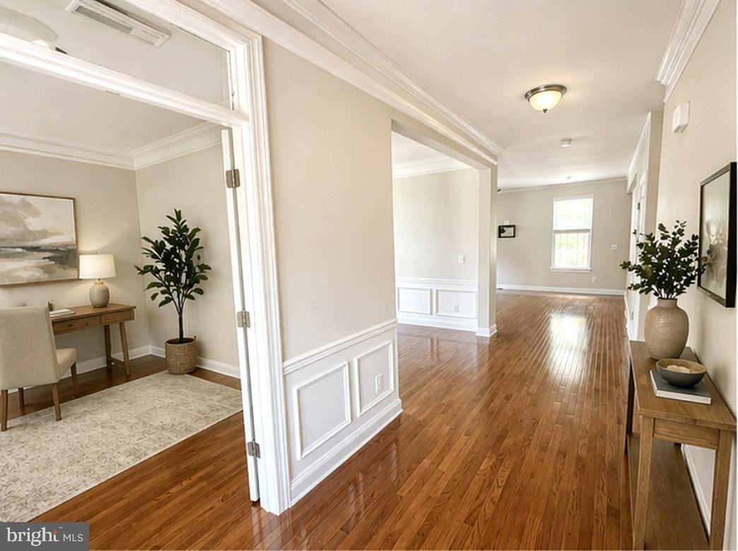 49 Wagoneers Ln - Photo 2 of 32