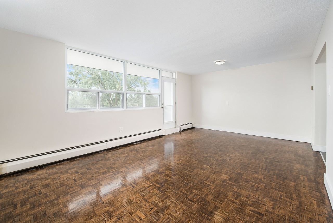 250 Lake Street - Photo 6 of 17