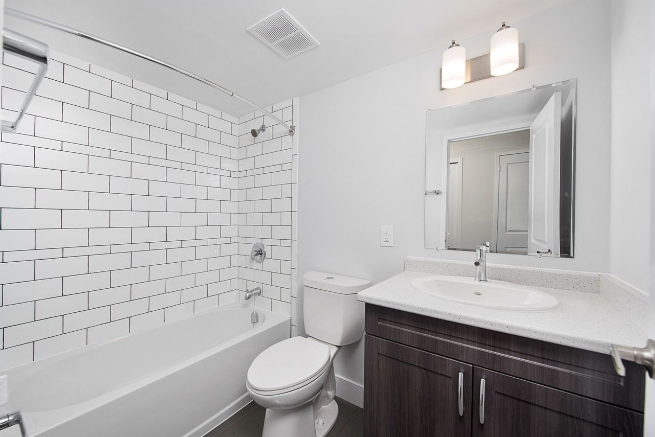 250 Lake Street - Photo 7 of 17