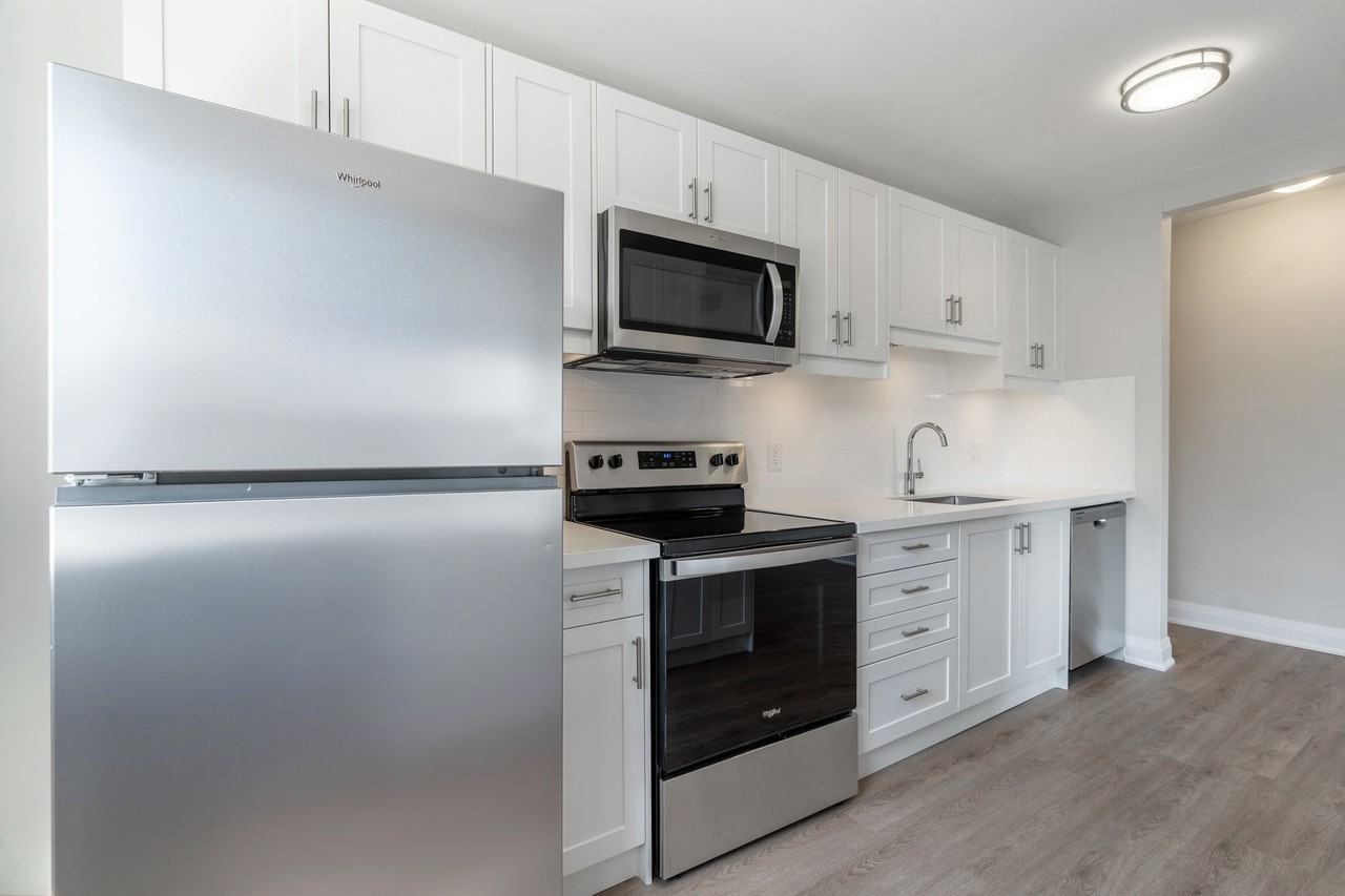 150 & 160 Hughson Street South - Photo 4 of 11