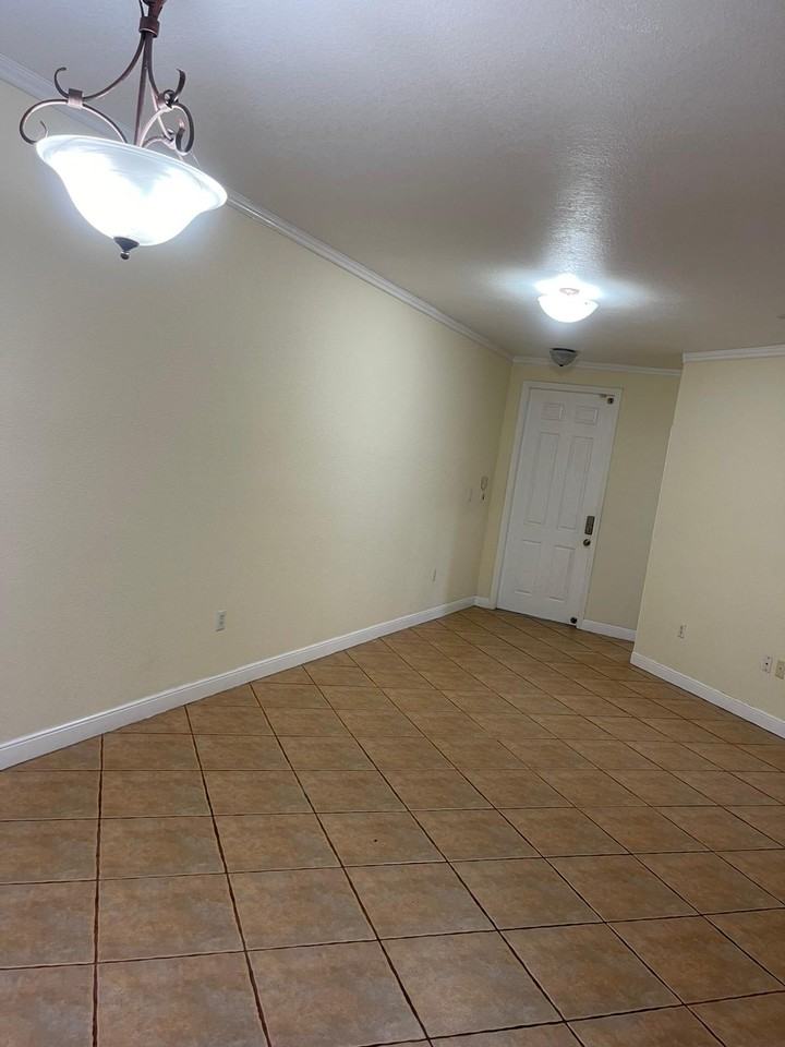 5470nw 107ave #1 - Photo 4 of 21