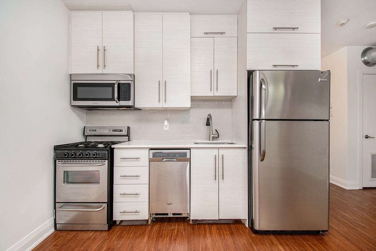 186 James St - Photo 4 of 15