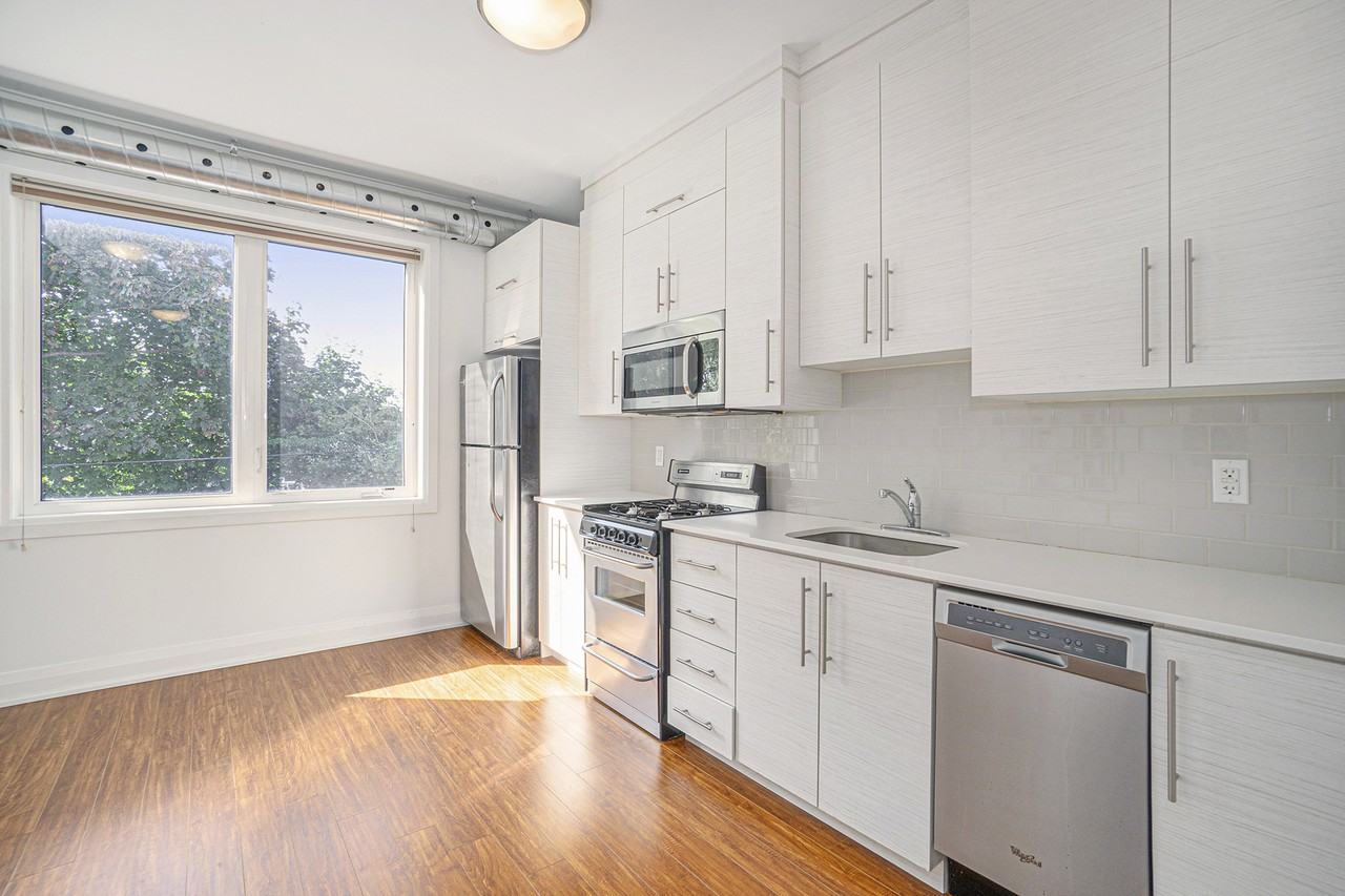 186 James St - Photo 6 of 15