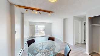 5D - 515 17 Avenue Southwest - Photo 1 of 1