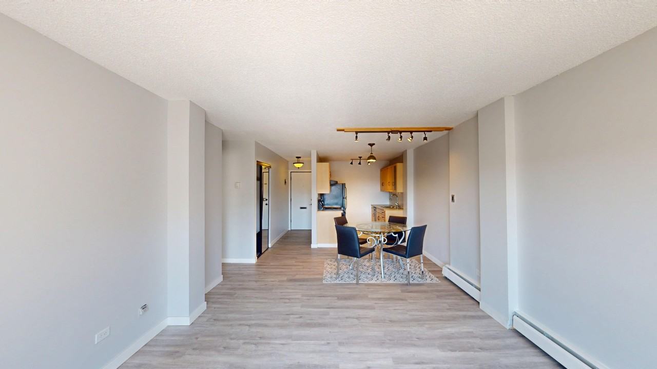 5D - 515 17 Avenue Southwest - Photo 5 of 20