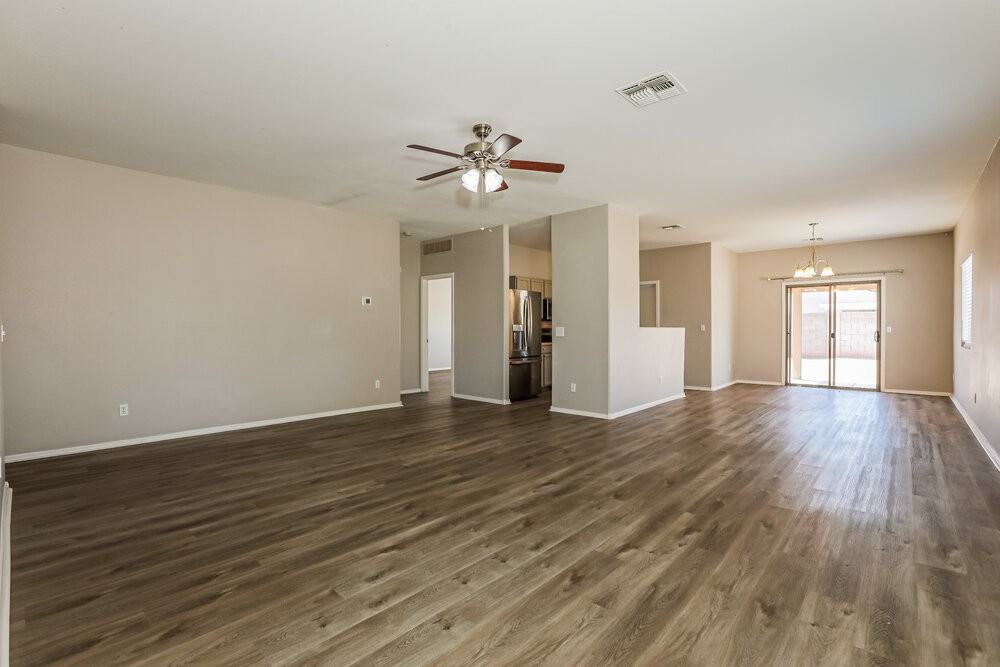 1733 E Silversmith Trl - Photo 3 of 16