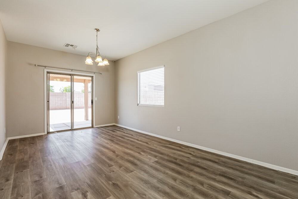 1733 E Silversmith Trl - Photo 6 of 16