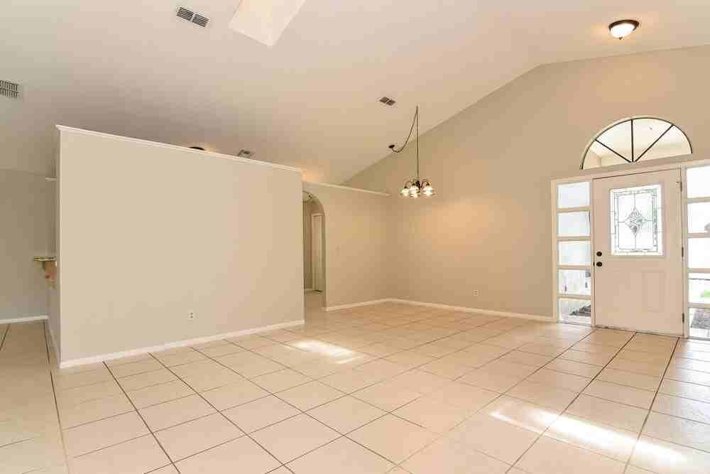 600 Birgham Pl - Photo 4 of 14