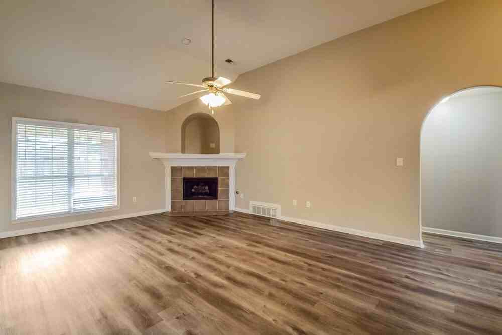 52 Forked Creek Pkwy - Photo 5 of 17