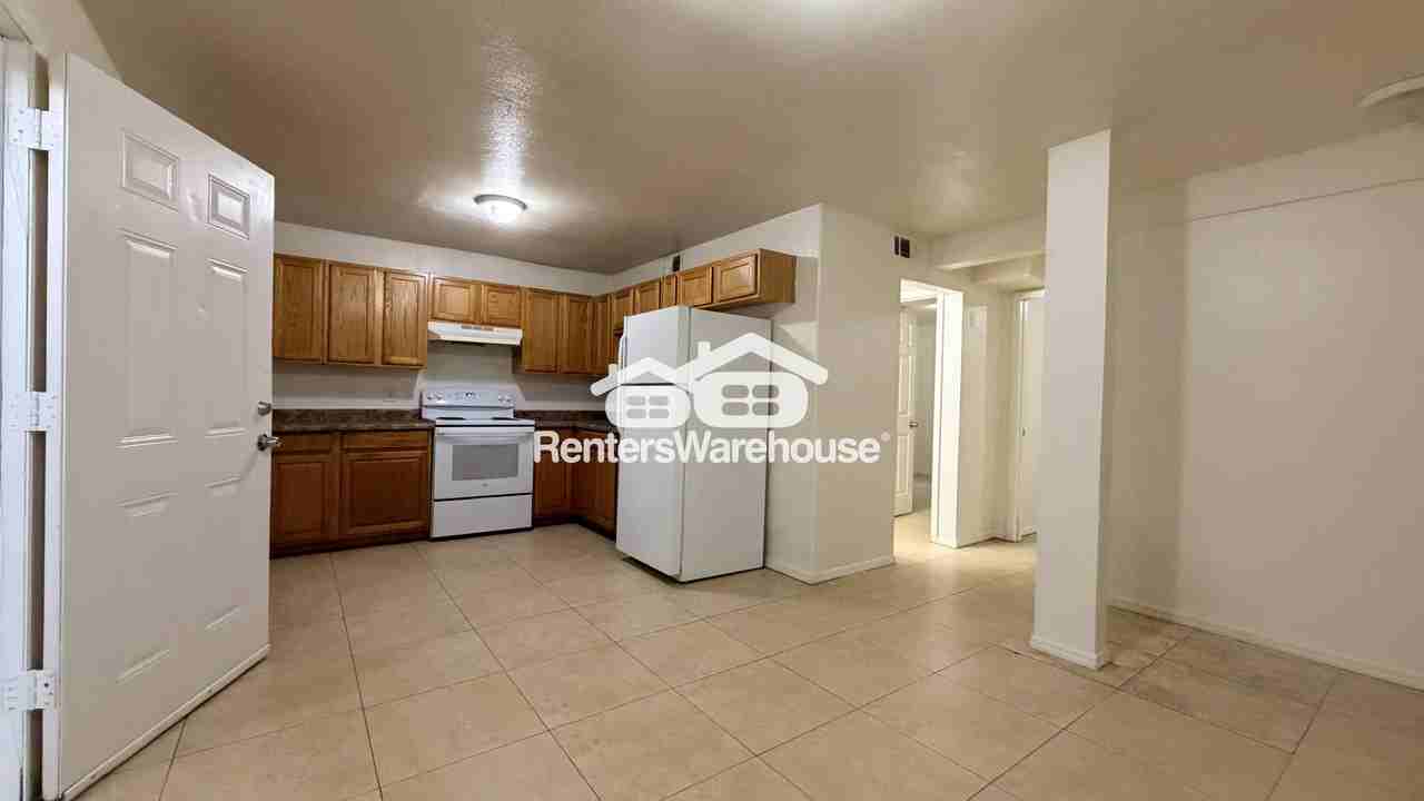 325 S Pioneer Unit 327l - Photo 2 of 8