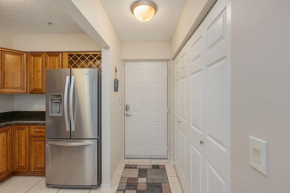 4276 Calinda Lane - 1Unit 137 #1 - Photo 2 of 31