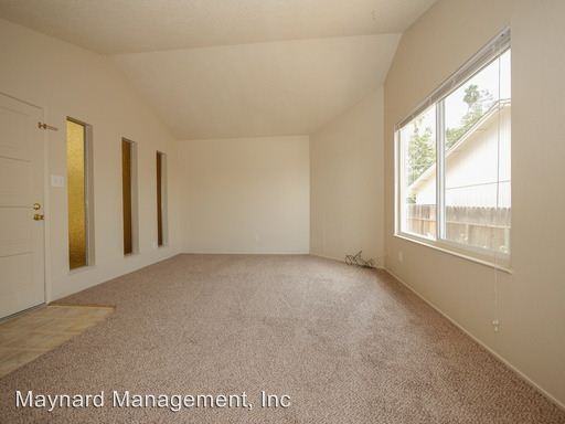 861 Preston Ave - Photo 2 of 9