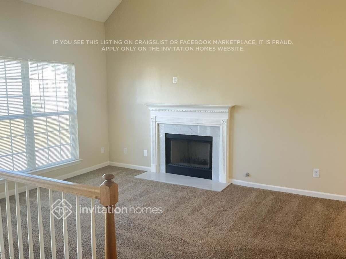 4214 Reeshemah St - Photo 2 of 9