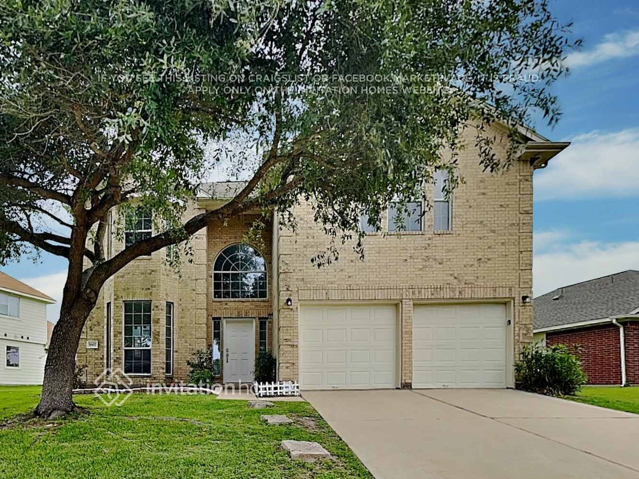 3807 Liberty Square Trl - Photo 4 of 23