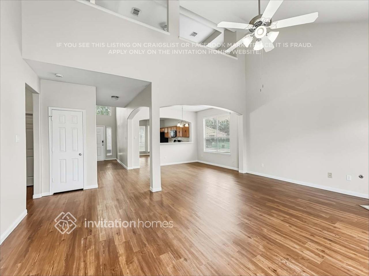 3807 Liberty Square Trl - Photo 6 of 23