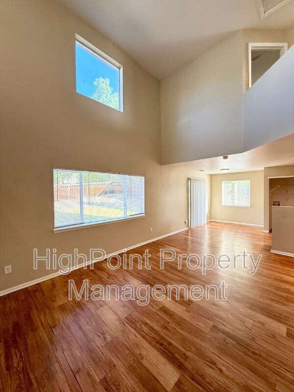 5187 Pelican St - Photo 7 of 21