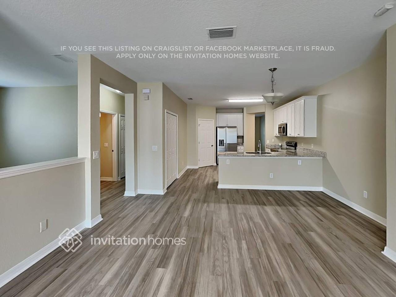 901 Benton Dr - Photo 4 of 20