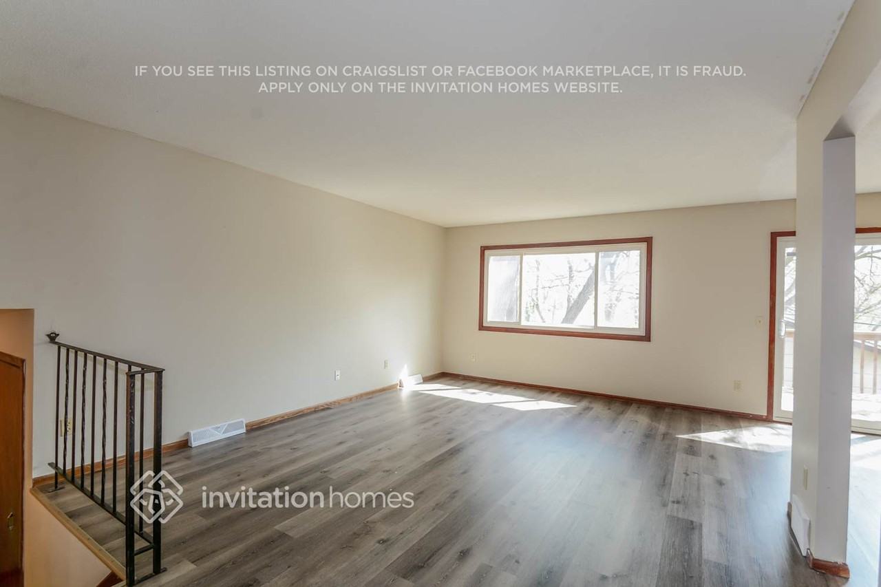 2948 France Ave N - Photo 6 of 18