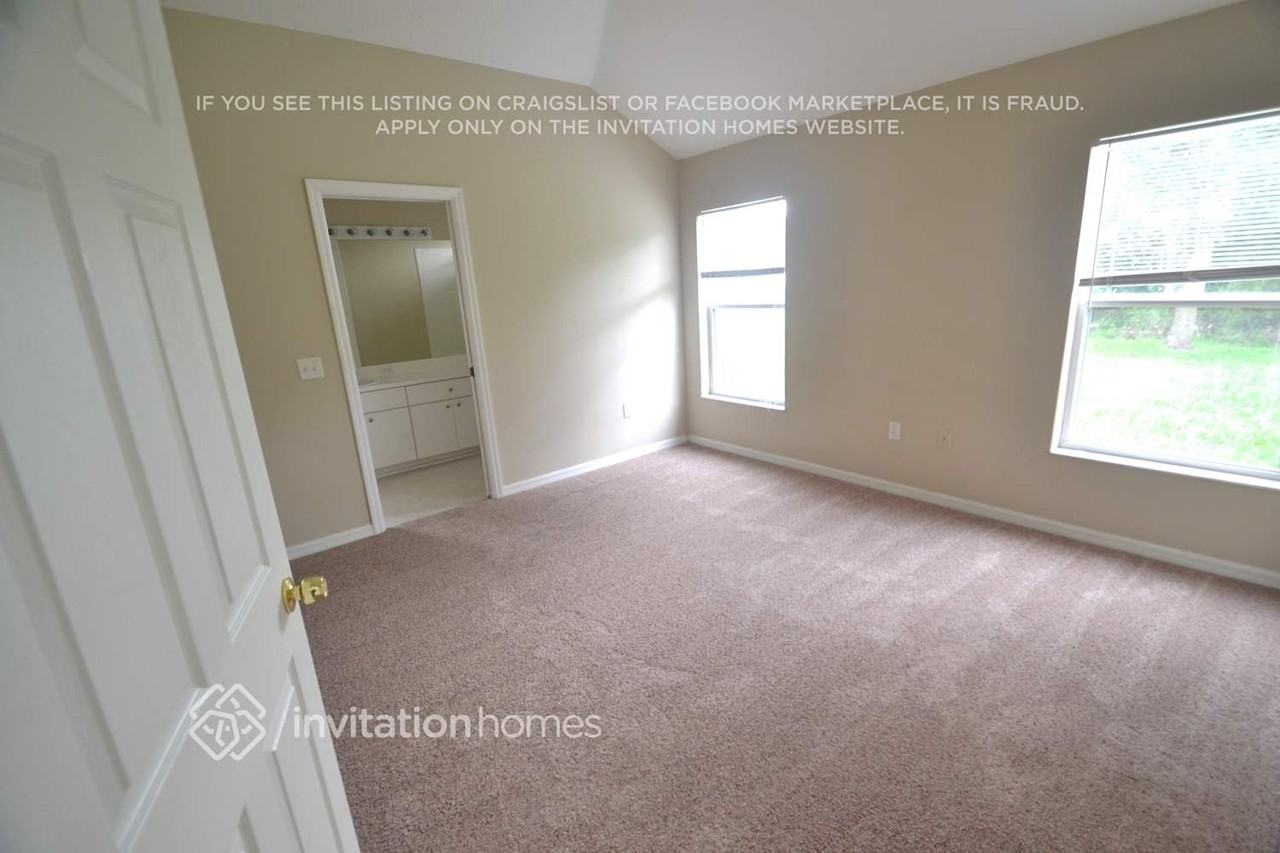 6424 Coral Creek Ct - Photo 4 of 8