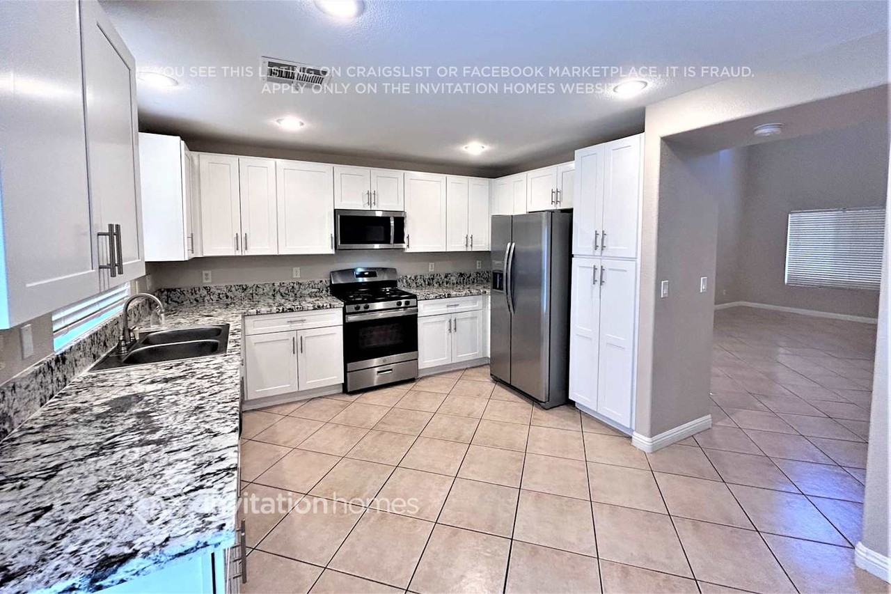 539 Country Apple Ave - Photo 6 of 14