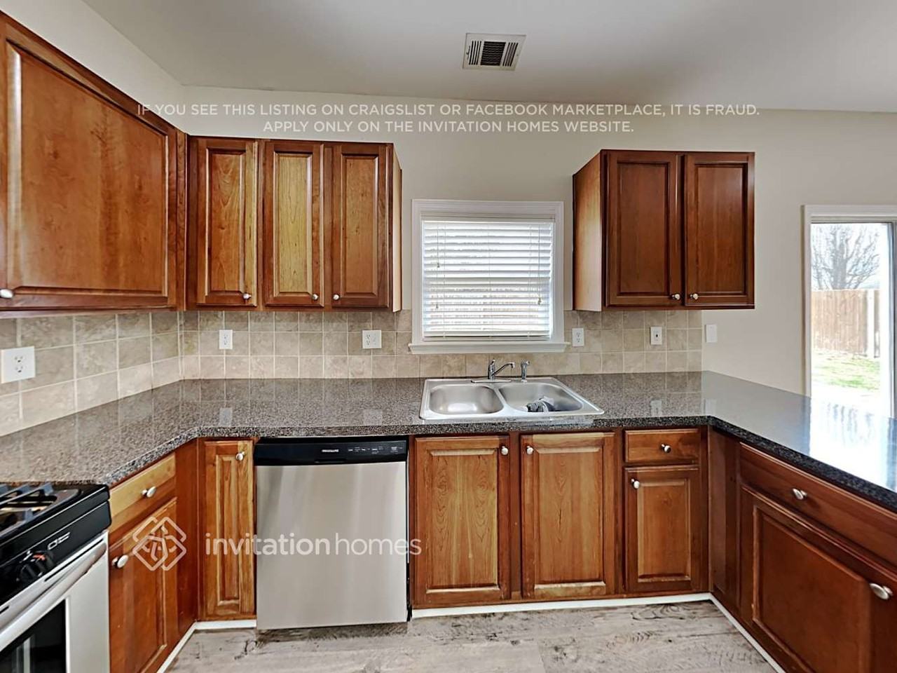 604 Wiley Ct - Photo 7 of 21