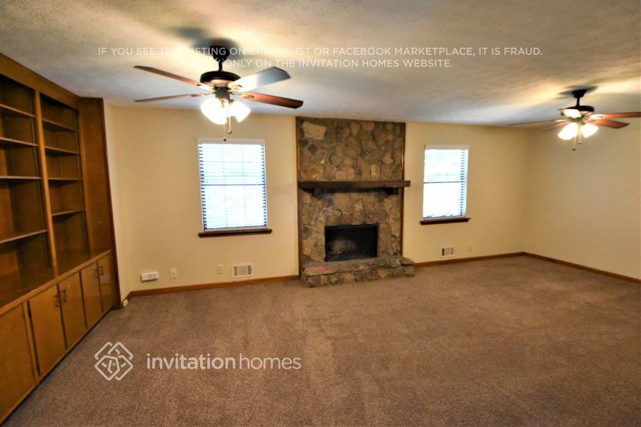 362 Buck Ct - Photo 4 of 12