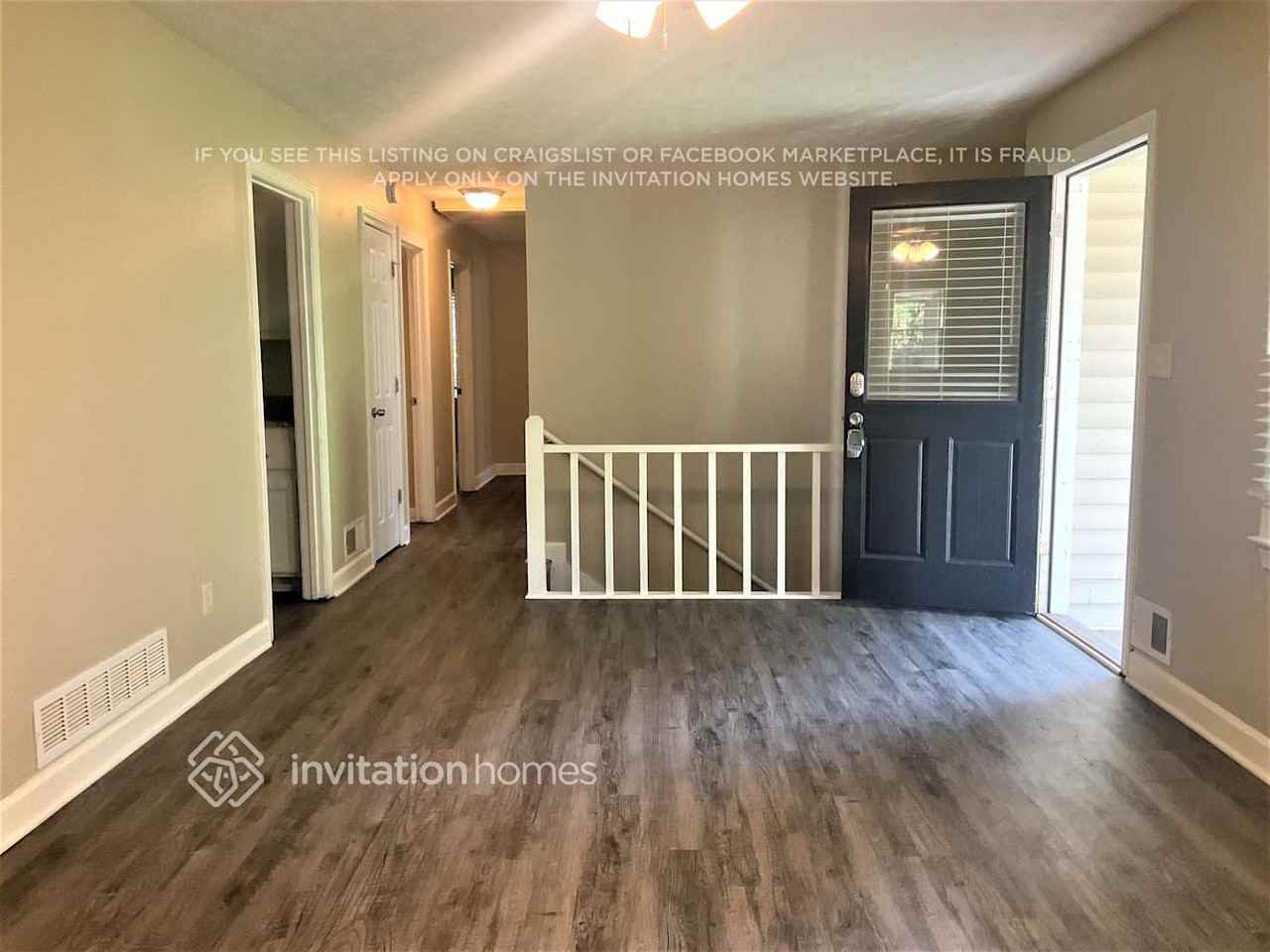 3952 Butterfield Dr Nw - Photo 5 of 19