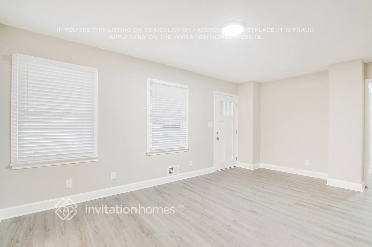 4965 Forest Ave Nw - Photo 3 of 23