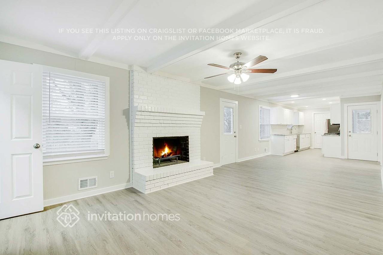 4965 Forest Ave Nw - Photo 7 of 23