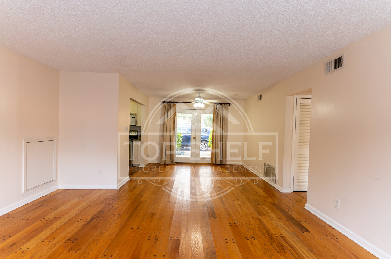4266 Roswell Road Northeast - 1Apt K2 #1 - Photo 3 of 19