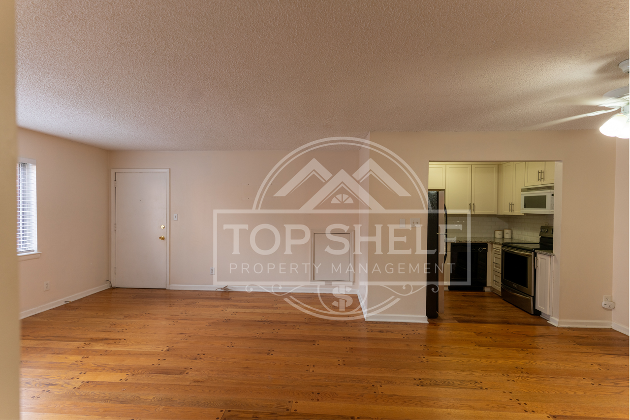 4266 Roswell Road Northeast - 1Apt K2 #1 - Photo 6 of 19