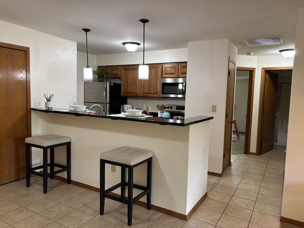 12 Sayner Ct - Photo 3 of 41