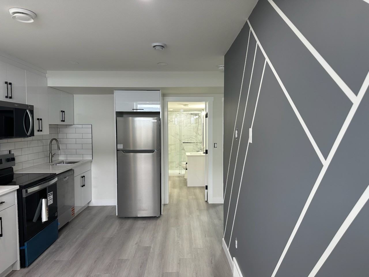571 Myles Heidt Manor - Photo 2 of 10