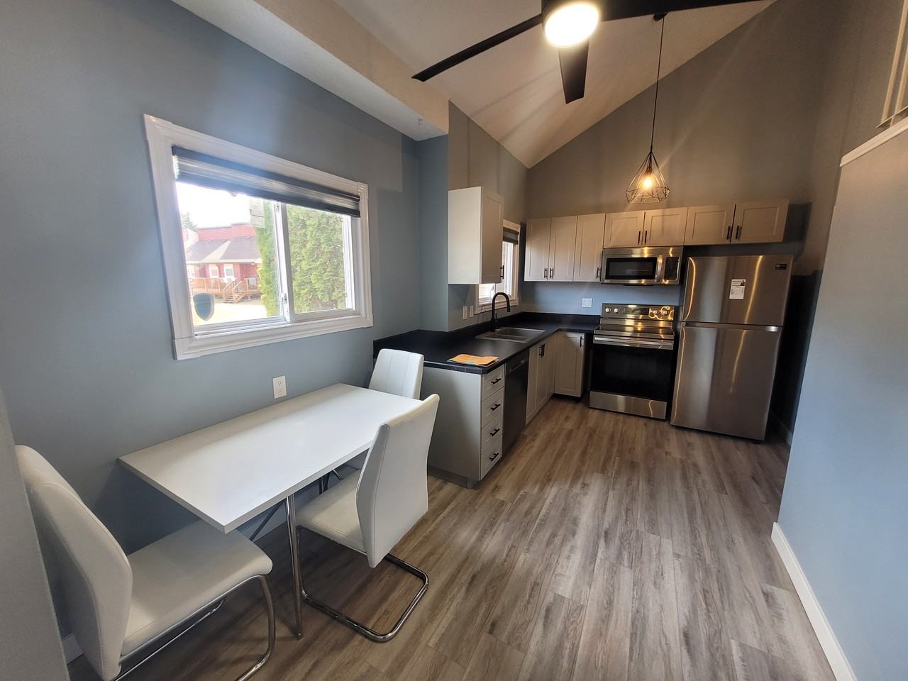 331 Pendygrasse Road - Photo 5 of 16