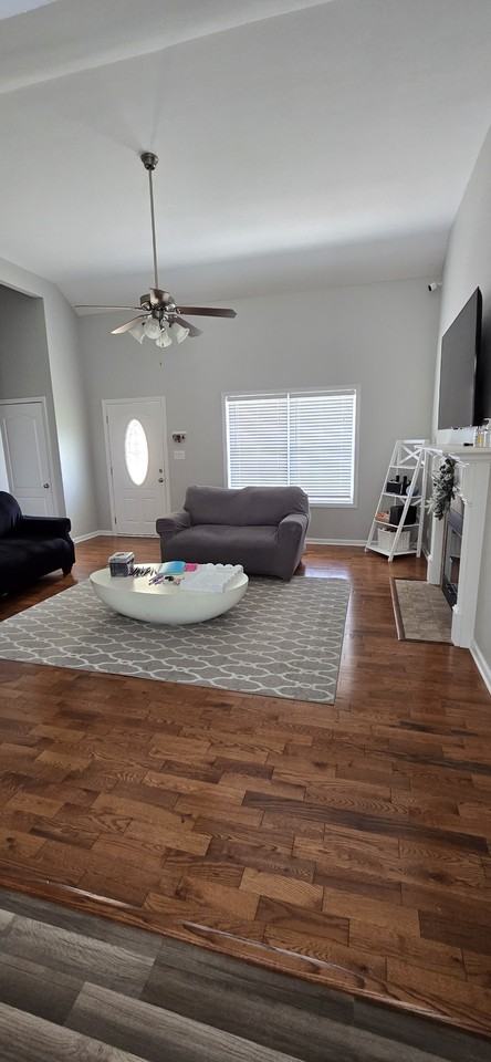 1340 Loren Cir #1 - Photo 5 of 17