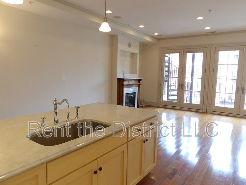 1130 5th St Nw #3 - Photo 4 of 22