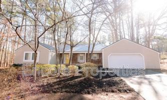 featured image of 824 Hayden Ave