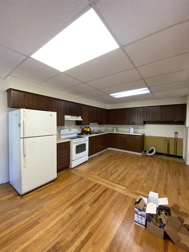 245 Park Ave #4 - Photo 2 of 10