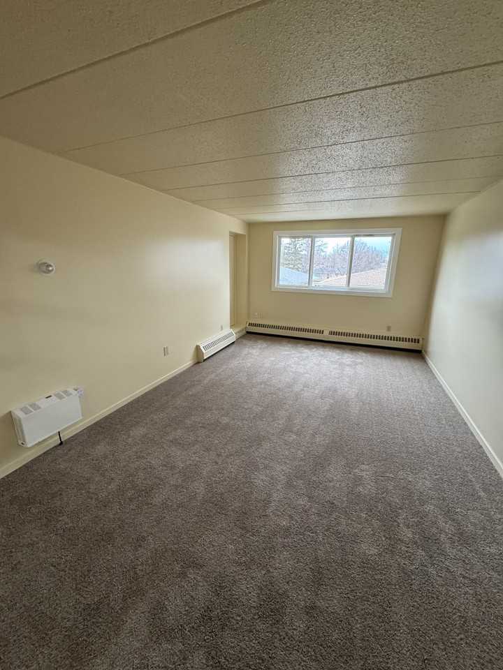 33 Shaw St - Photo 5 of 10