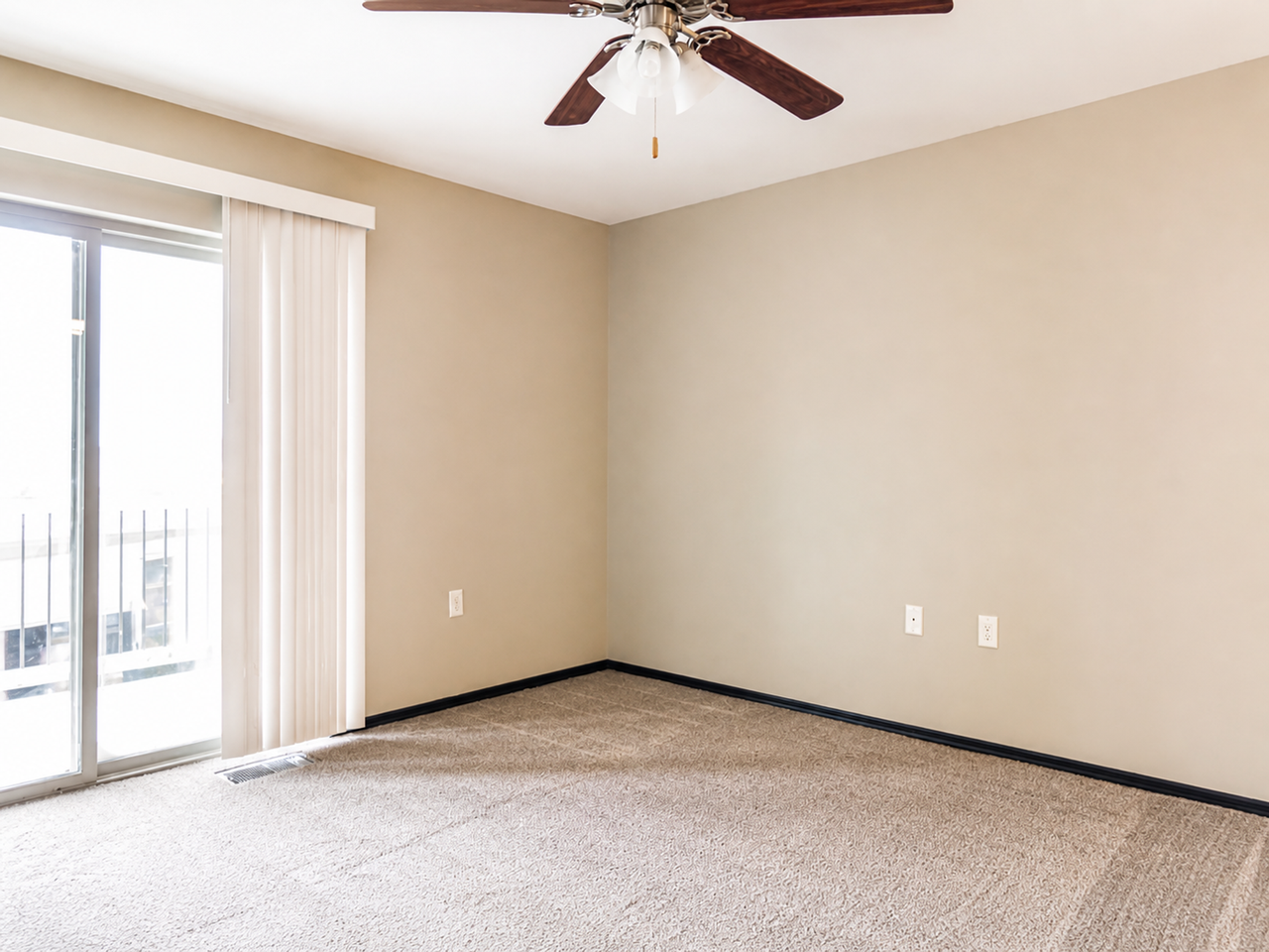 Garden Villas Apartments - Photo 2 of 30