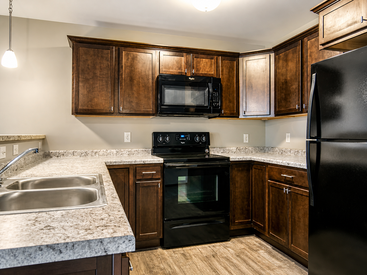 Garden Villas Apartments - Photo 4 of 30