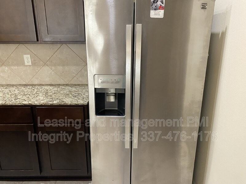 115 Northpointe Dr - Photo 3 of 19