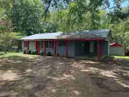 featured image of 107 Chesterville Rd #1