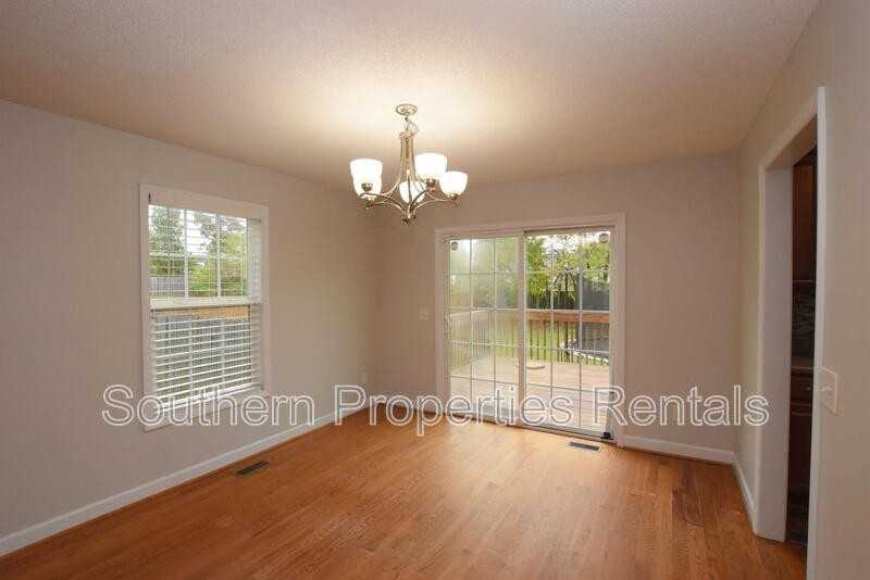 730 Northview Dr - Photo 7 of 24