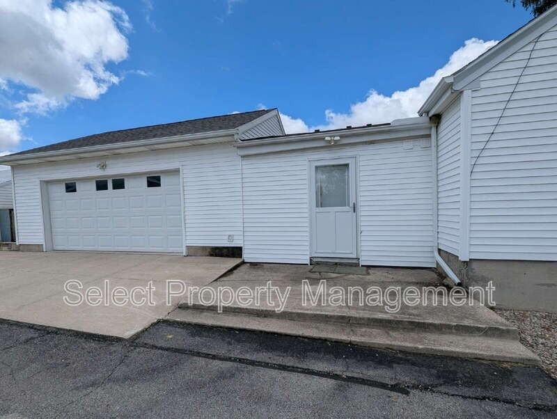 710 E Cook Rd - Photo 4 of 39