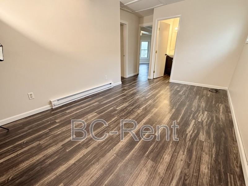 526 Adams St #2 - Photo 5 of 16